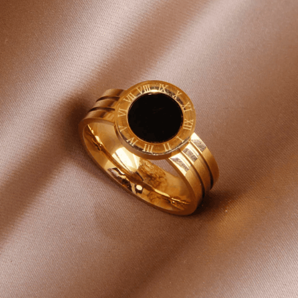 Trendy Round Roman Ring